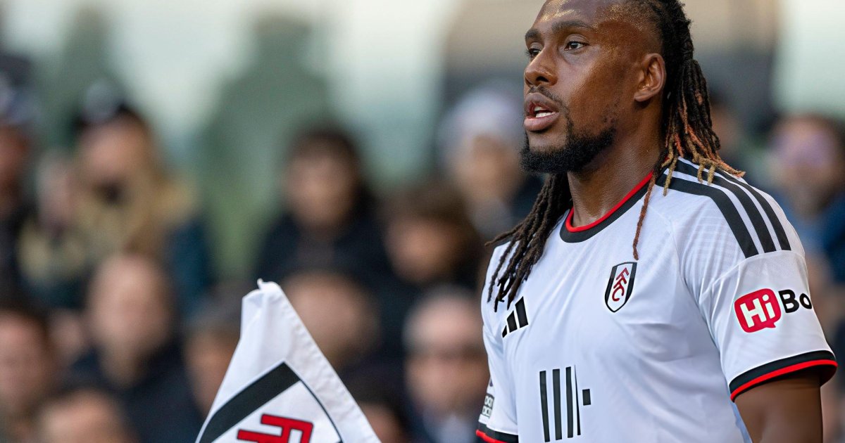 alex-iwobi-fulham-1792417444.jpg