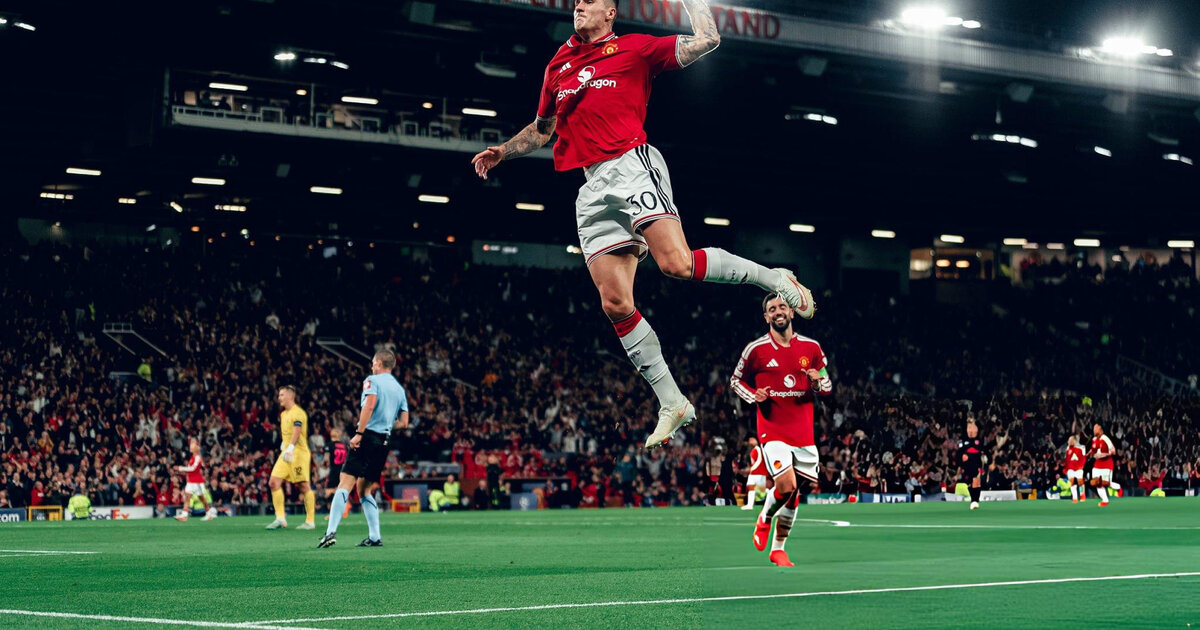 Manchester United Deliver Stunning 4-0 Rout in UEFA Champions League Return